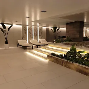 Choita Hospedaje. Hermosa En La Carolina Quito