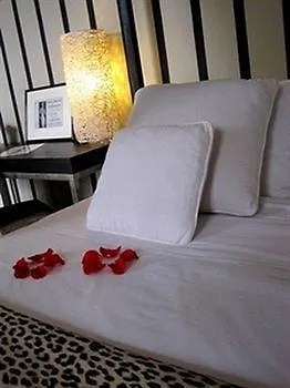 Riad Utopia Suites And Spa Marrakesh